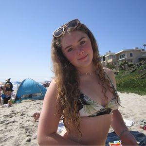 Meet your Posher, Kirra